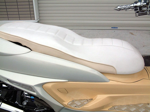 G-MAJESTY用　フラットシートベース